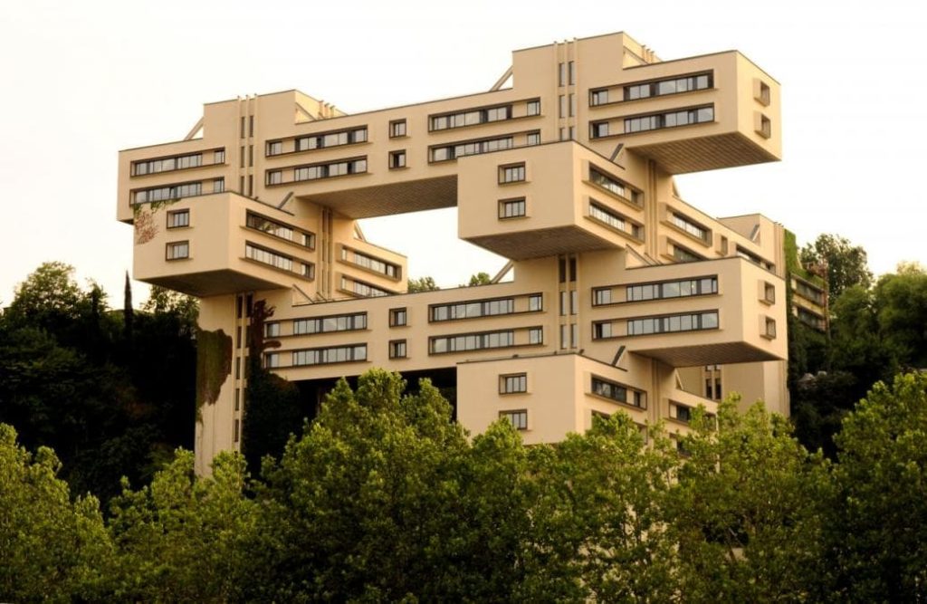 Imagen del Bank of Georgia, Tiflis. George Chakhava y Zurab Jalaghania